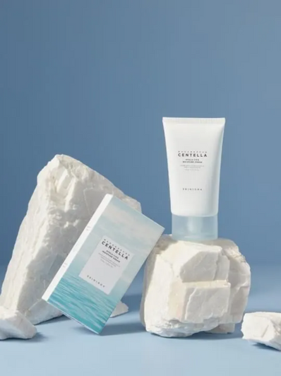Skin1004 - Madagascar Centella Hyalu Cica Silky-Fit Sun Stick