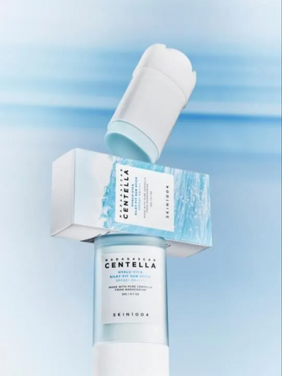 Skin1004 - Madagascar Centella Hyalu Cica Silky-Fit Sun Stick